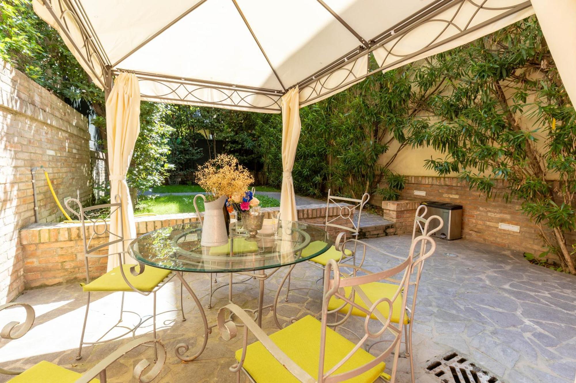 Isaia Garden -Private Garden Spa Bath Bolognarooms Bolonha Exterior foto